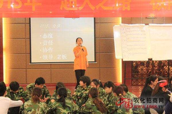 �҂���Ů����������